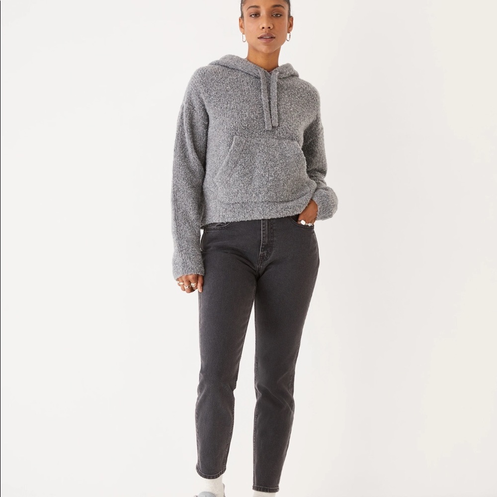 Frank and Oak | Tapered Black Mom Jeans
